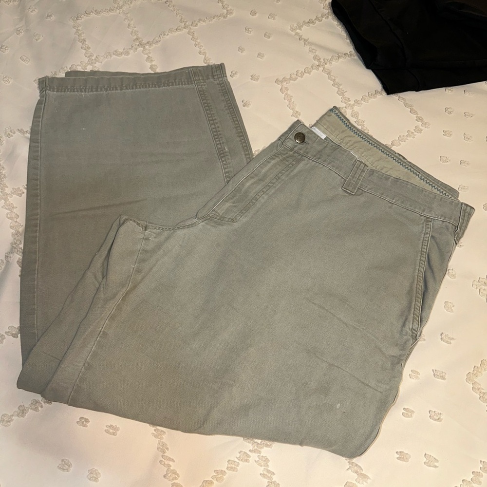 Men’s Columbia khaki